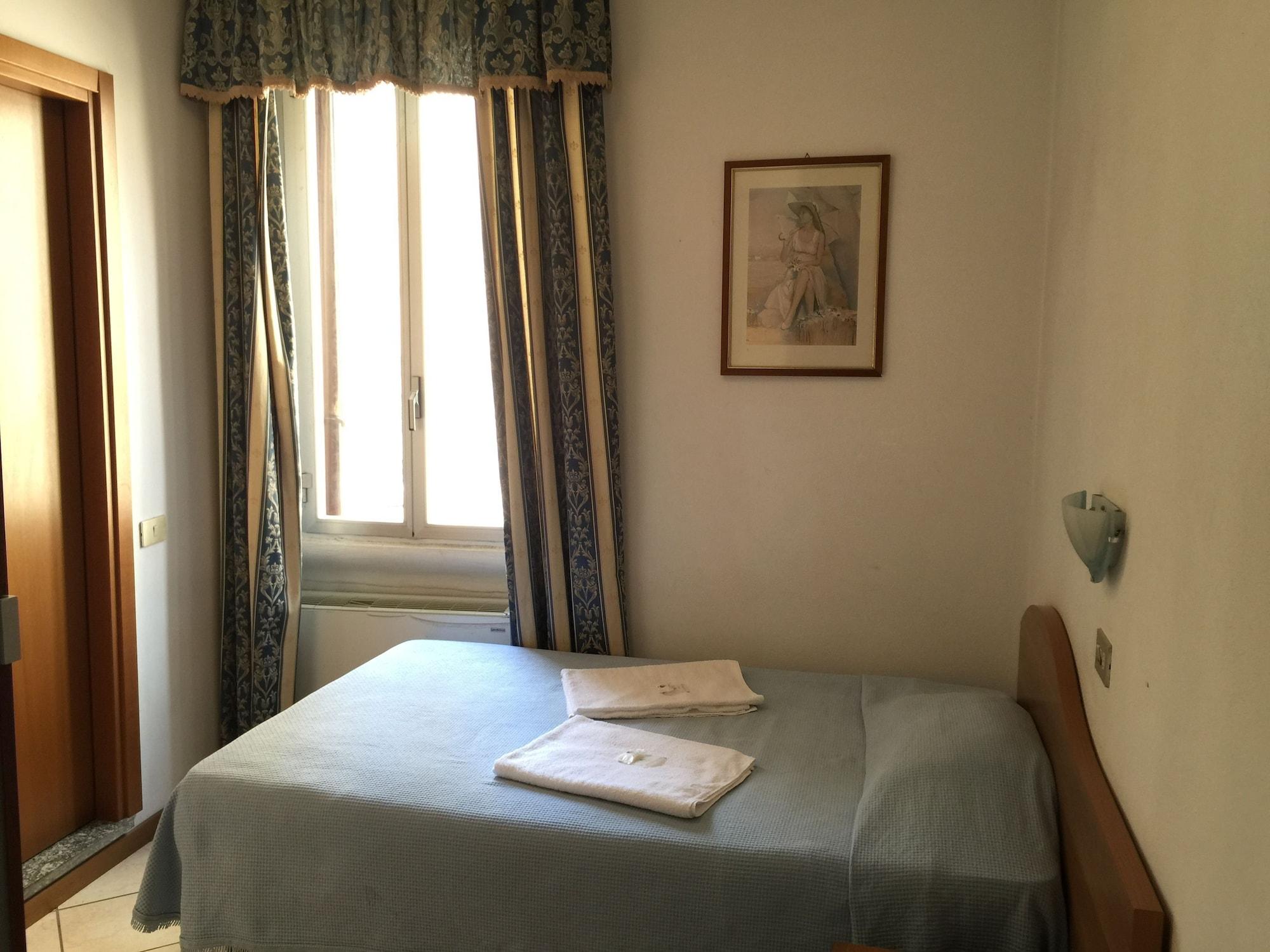 Hotel Adelchi Milan Luaran gambar