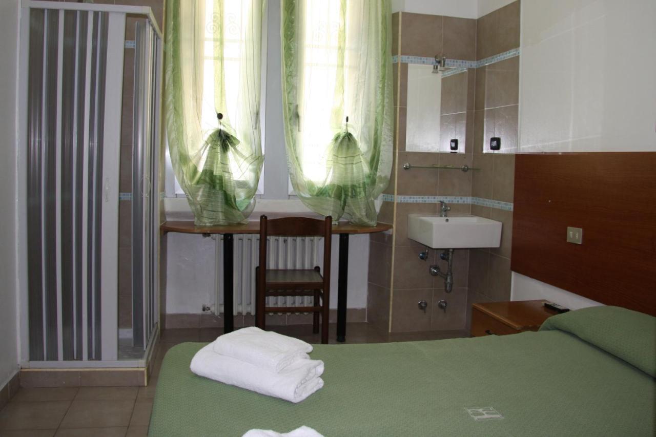 Hotel Adelchi Milan Luaran gambar